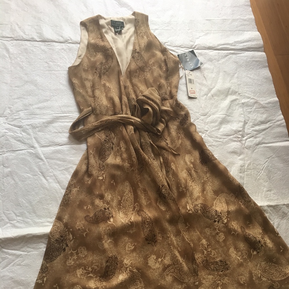 New with tag Ralph Lauder dress size 8